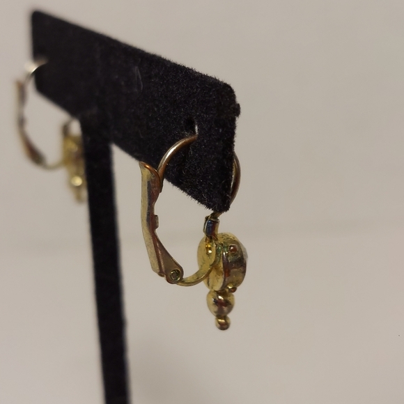 Gold Tone Lever Back Dangle Earrings w White Stone - Metal Detail - Picture 6 of 10